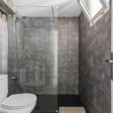 Home2book Charming & Relaxing Duplex, Pool&terrace